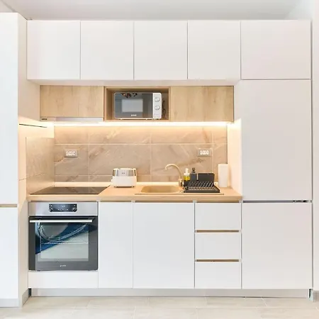 Rainbow Sea View N Pool - Parking *